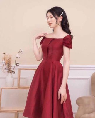 Những mẫu đầm XINH ĐẸP cho bữa tiệc cuối năm